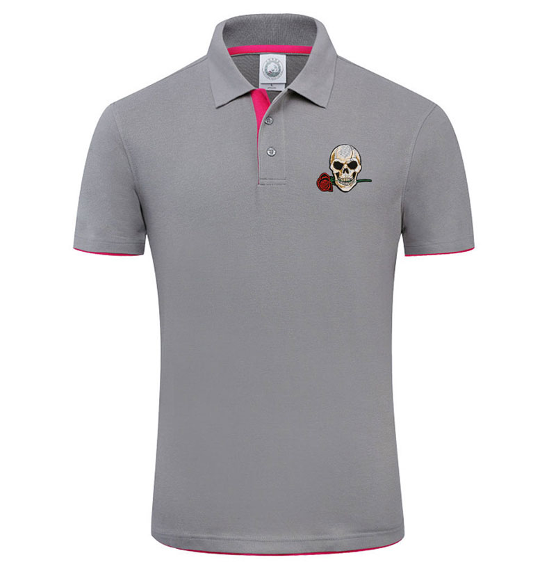 Camiseta Polo  con bordado de Calaveras  y rosas MASCALAVERAS